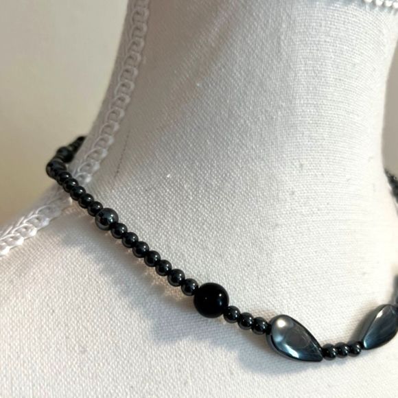 Gun Metal Tone Bead Necklace & Elastic Bracelet Set Lobster Claw Clasp 15 inch - Picture 2 of 7
